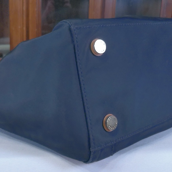 EC Michael Kors Kelsey Navy Nylon Lg Tote Leather Trim GoldTone Accents COA Inc - Picture 10 of 16